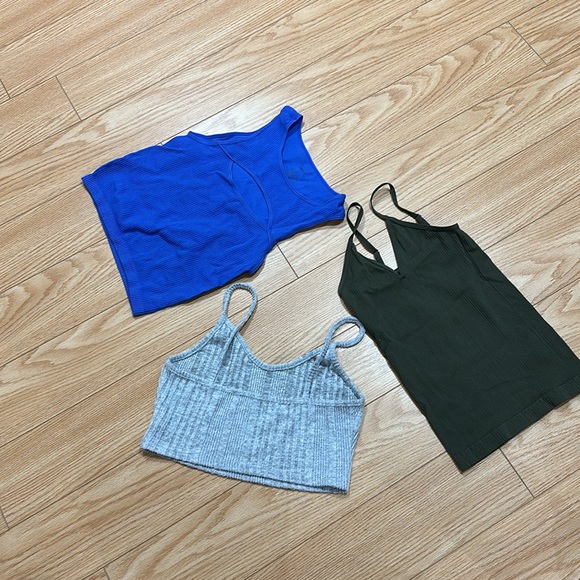 Lot of 3 tank top - Picture 2 of 8